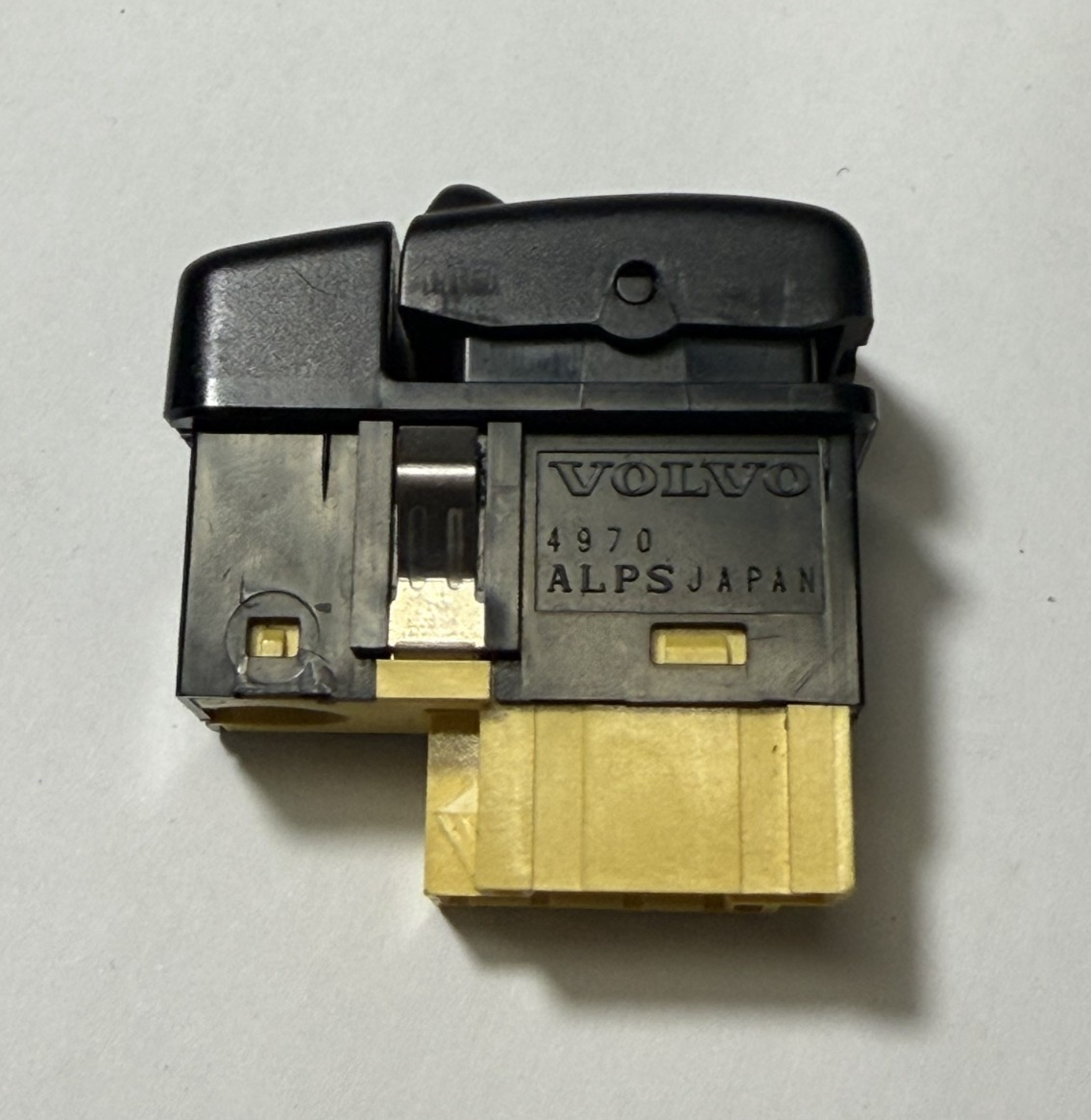Sun Roof Control Switch Button 9128266 fits 1994-1998 Volvo 940 960 V90
