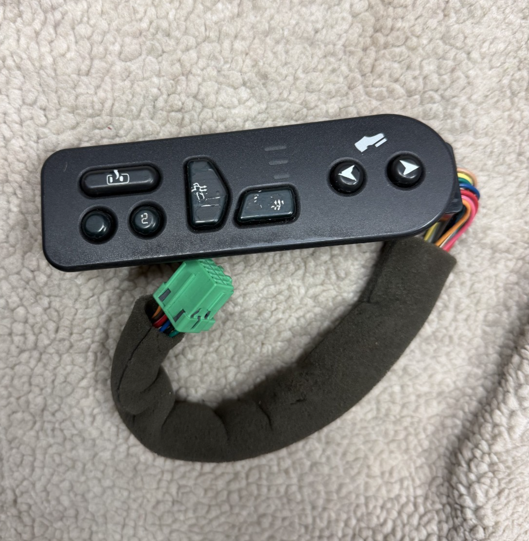 03-06 Escalade Tahoe Yukon Avalanche Heater Memory Seat Pedal Switch 15179136