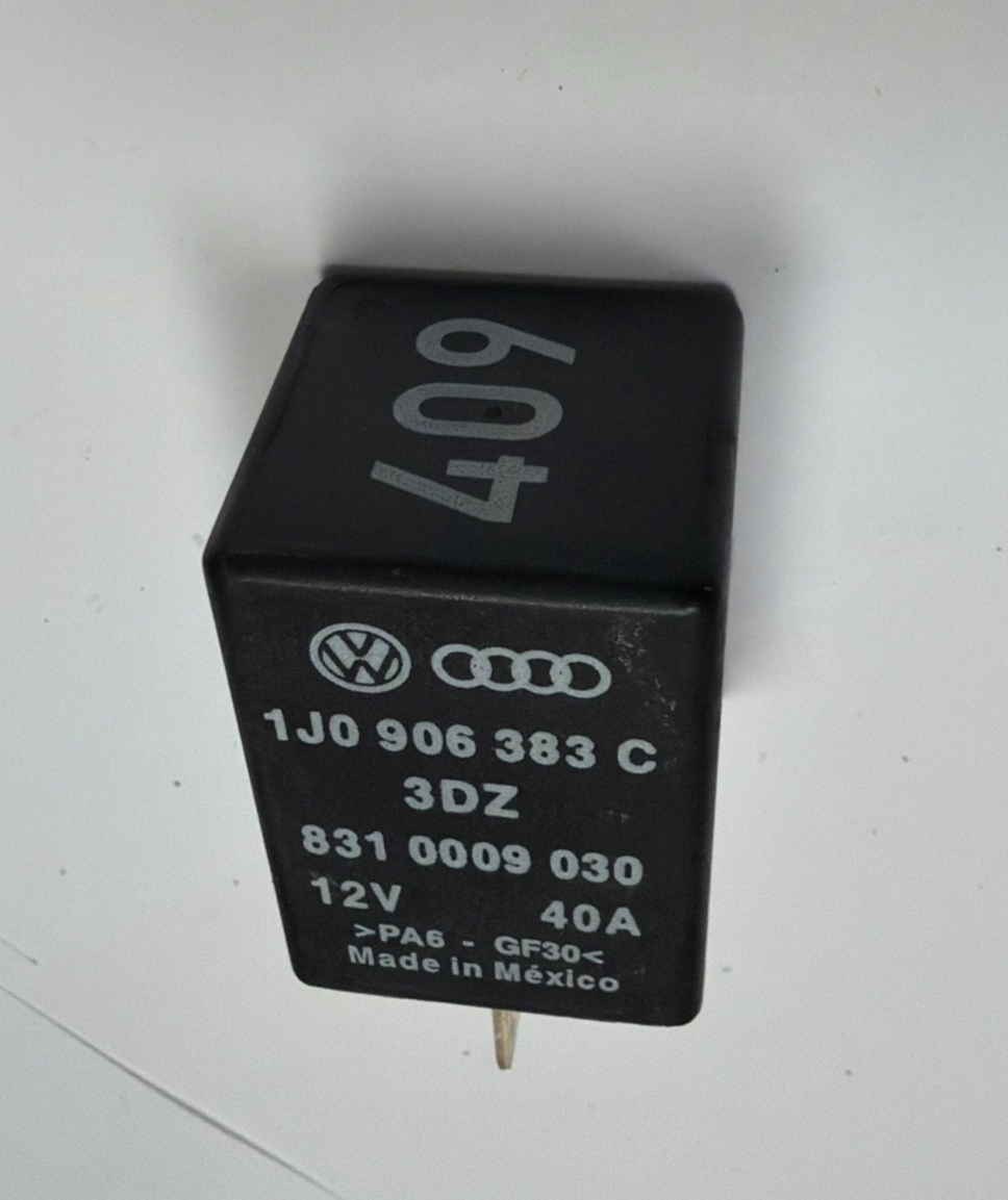 1999-2005 Volkswagen Jetta Golf GTI MK4 Beetle Fuel Pump Relay 1J0 906 383 C