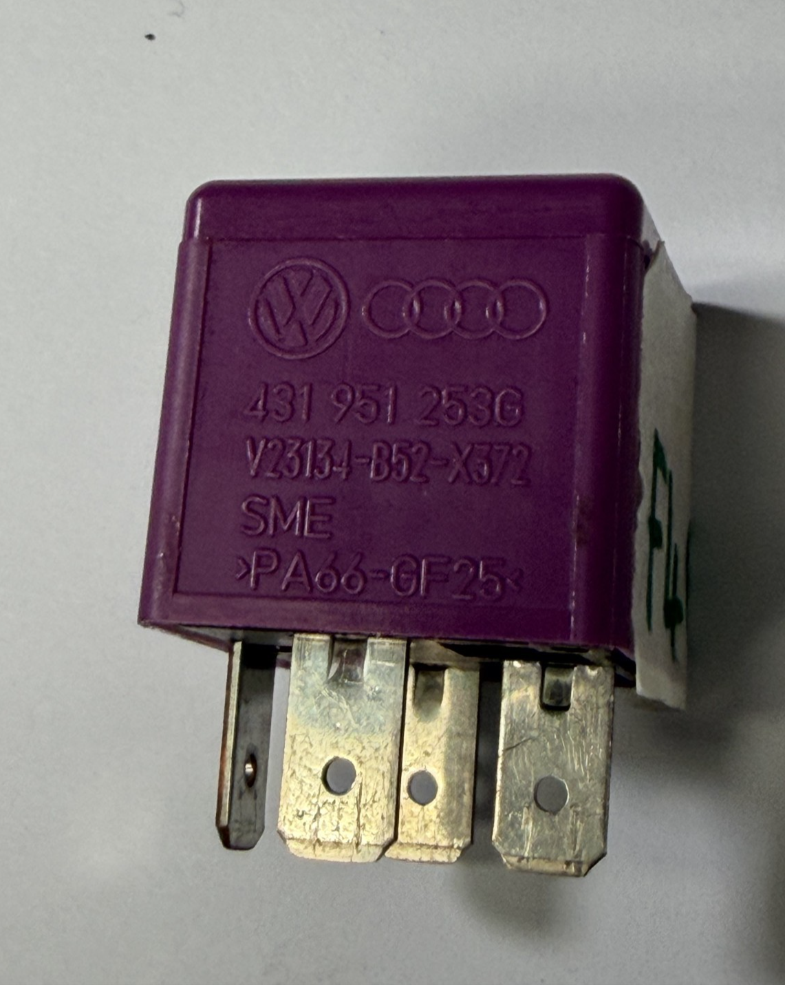 2003 2004 2005 Volkswagen Passat Starter Relay 431 951 253G, V23134 B52 X372