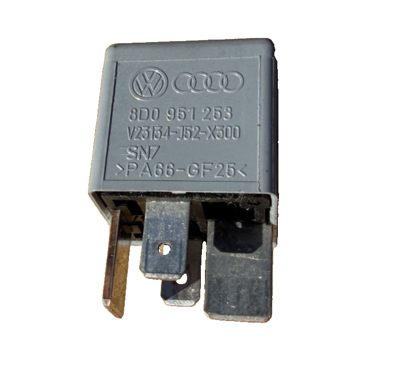 1985-1999 Volkswagen Passat Multifunctional Relay #373 8D0 951 253 Gray