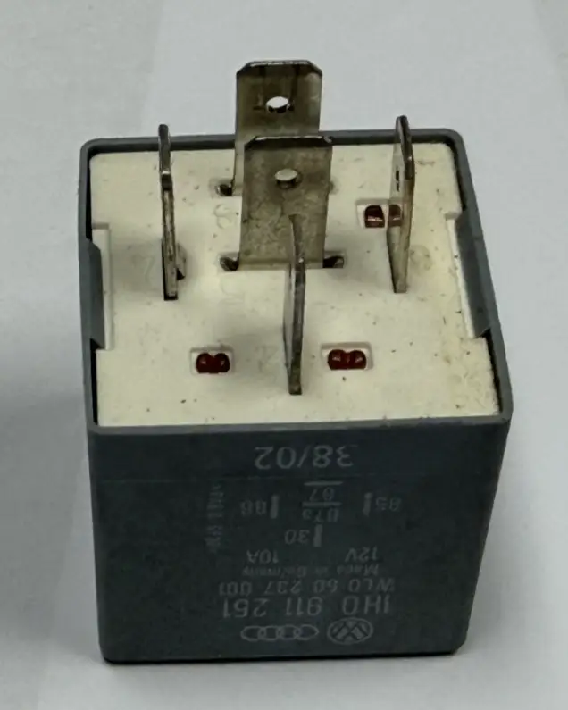 Volkswagen Jetta Golf MK4 Beetle Passat Starter Relay #126 1H0 911 251 Gray by Volkswagen