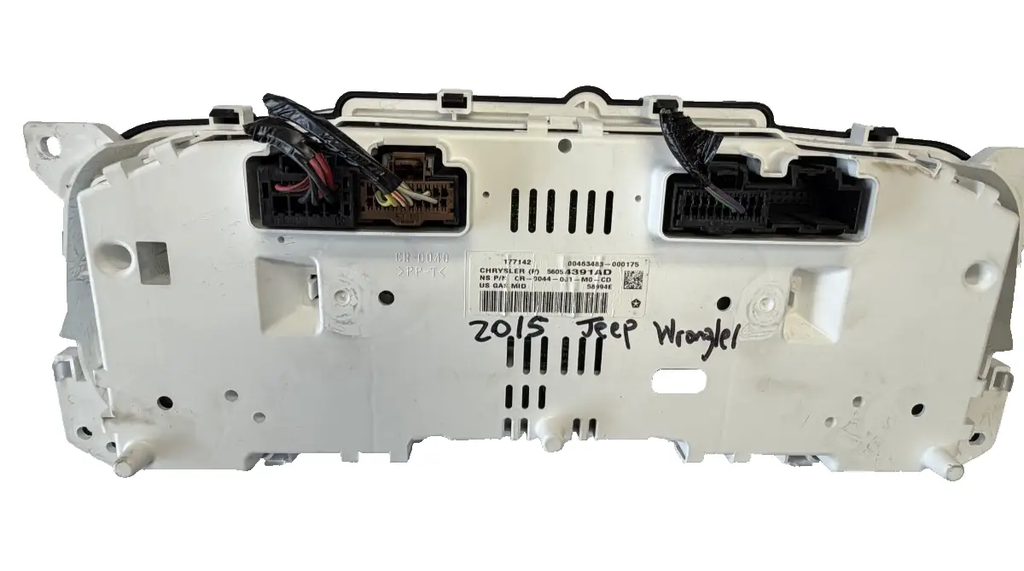 2015-2016 Jeep Wrangler Speedometer Gauge Instrument Cluster 56054391AD by Chrysler