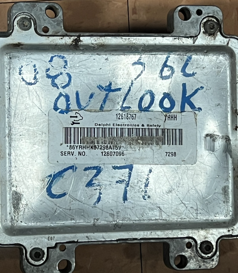 08 2008 Saturn Outlook Computer Brain Engine Control Module OEM 12618767