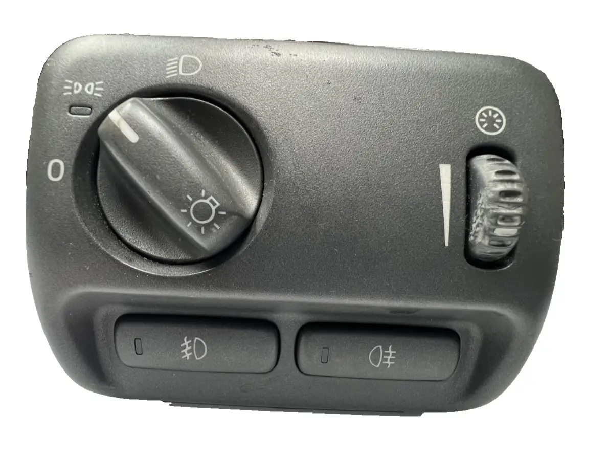 Headlight Headlamp Control Switch 9459984, M3L1030 0268 fits 1999-2003 Volvo S80 by Volvo