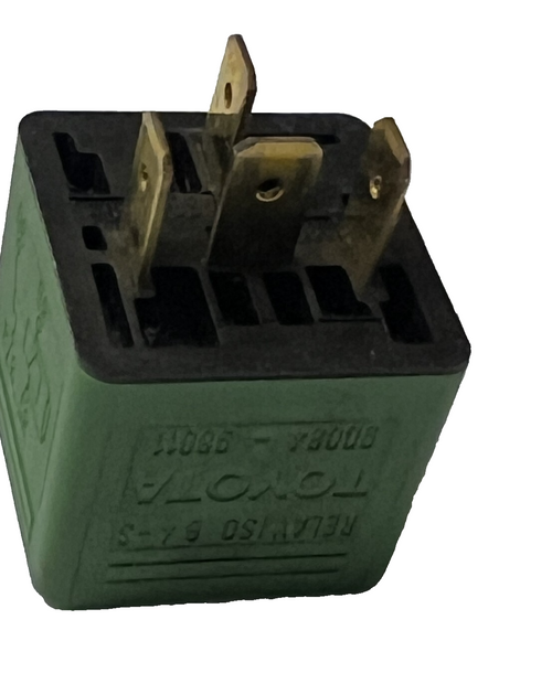 1994-1999 Toyota Paseo Cooling Fan Relay OEM 90084-98011, 0 332 104 001