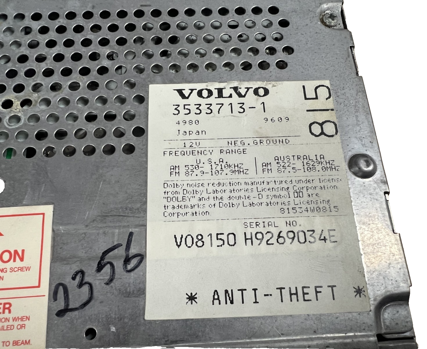 1996 1997 96 97 Volvo 960 CD Cassette Radio Receiver Panel 12V 3533713 1