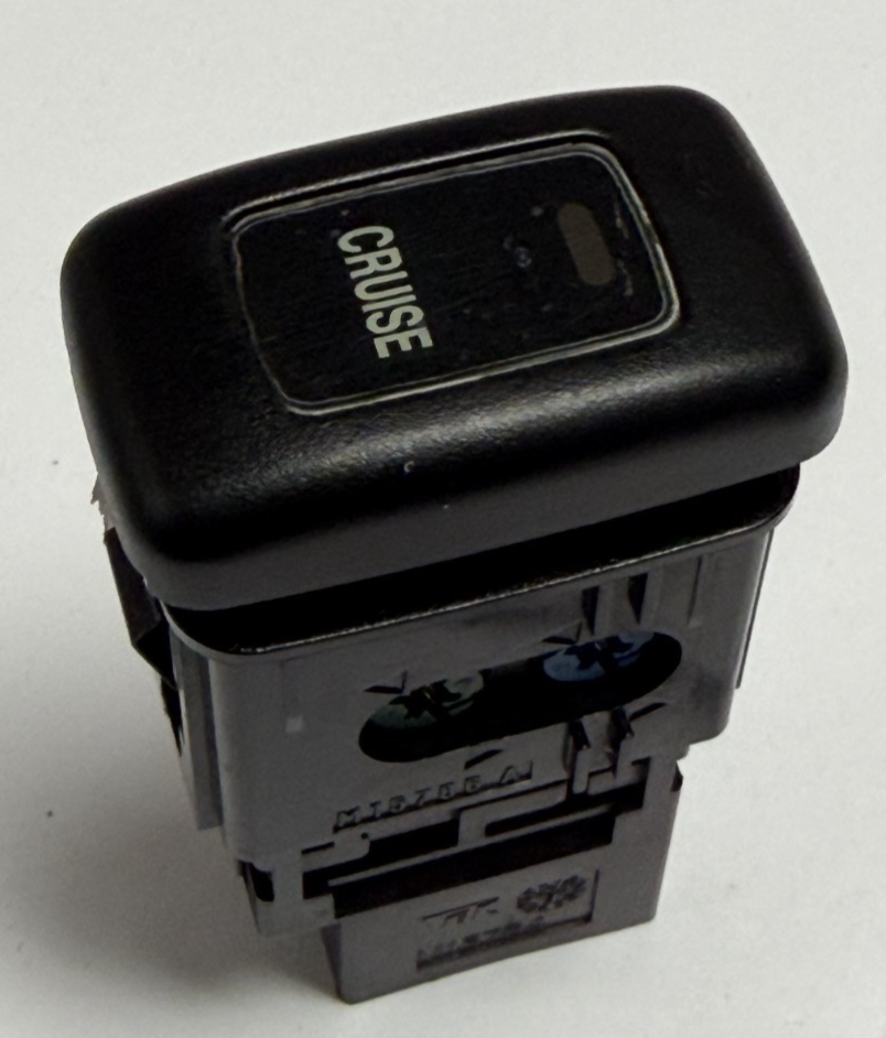 2001-2006 Acura MDX Saddle Cruise Control Switch Button M15784, M15786 Black