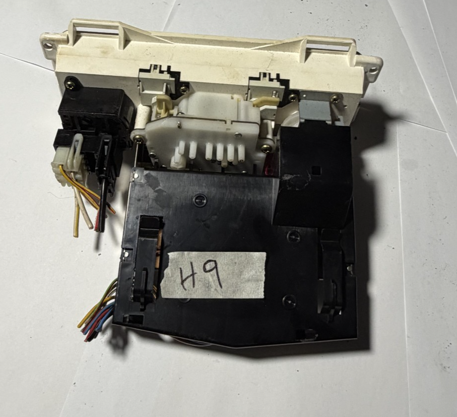 1992-1995 Volvo 940 740 HVAC Climate Heater Control Switch 6848302 W340D
