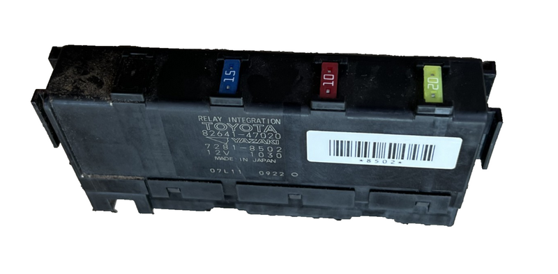 2009-2013 Toyota Corolla Integration Relay Control Module OEM 82641 47020