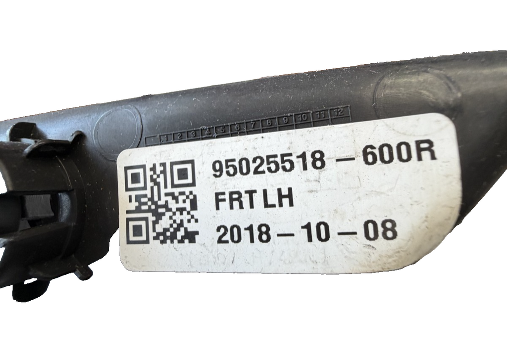 2013-2016 Buick Encore Driver Left Door Master Power Window Switch 22915128 by General Motors