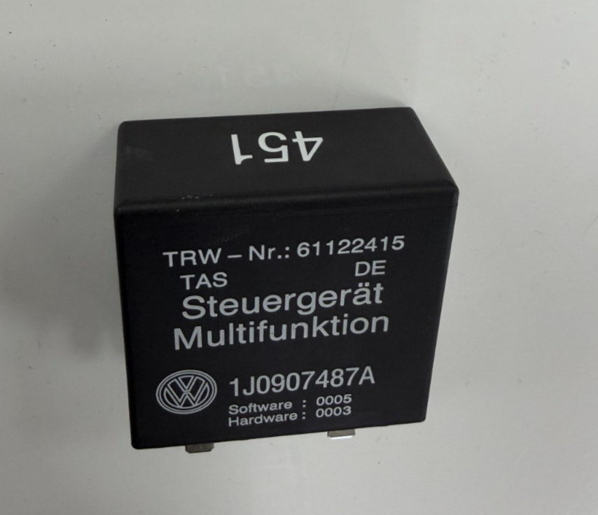 99-05 Volkswagen Passat Multifunction Steering Relay 1J0907487A Black
