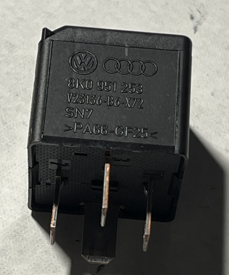 Multifunction Relay 8K0 951 253 fits Volkswagen Passat Jetta Audi A4 A6