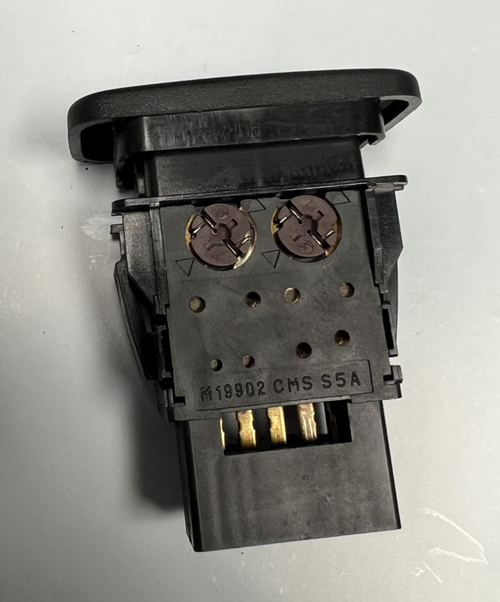 2002 2003 2004 2005 2006 Honda CR-V CRV Cruise Control Switch M19620