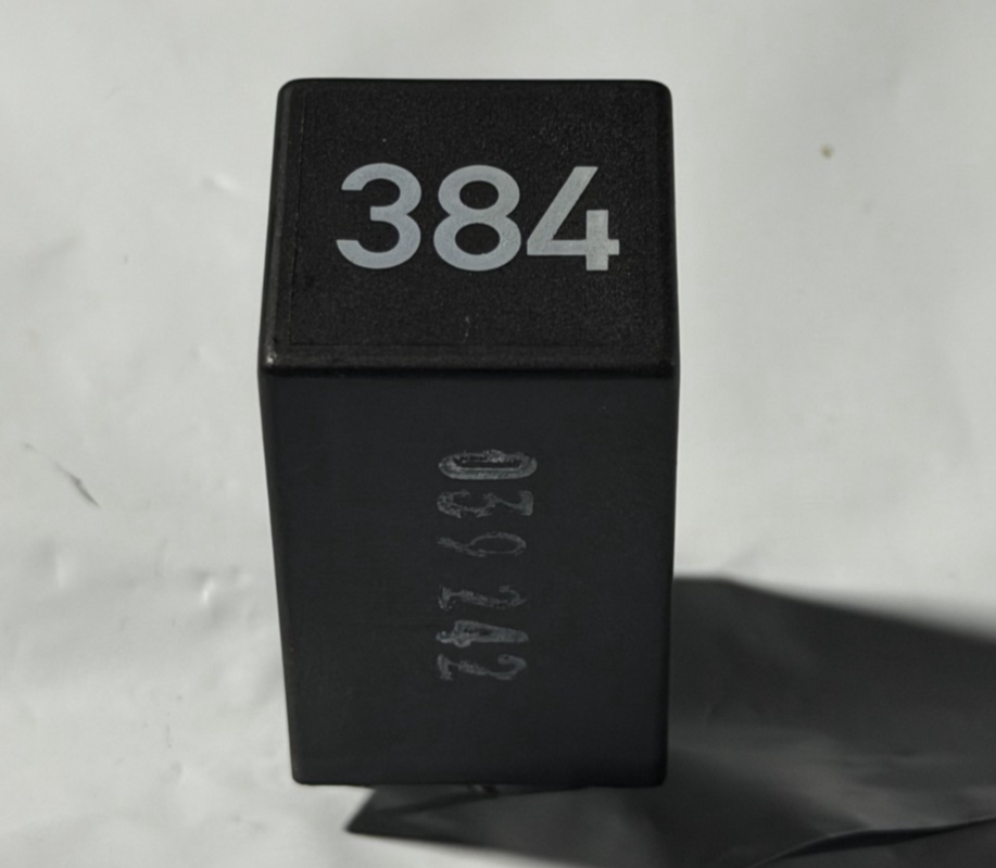 98-05 Volkswagen Passat AC Compressor Relay #384 12V 8D0 919 578 A Black
