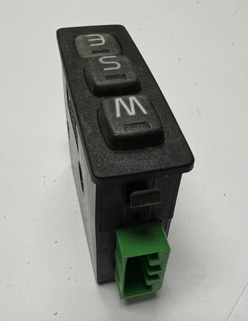 Transmission Ride Control Mode WSE Switch 3515640 fits 1997-1998 Volvo V90