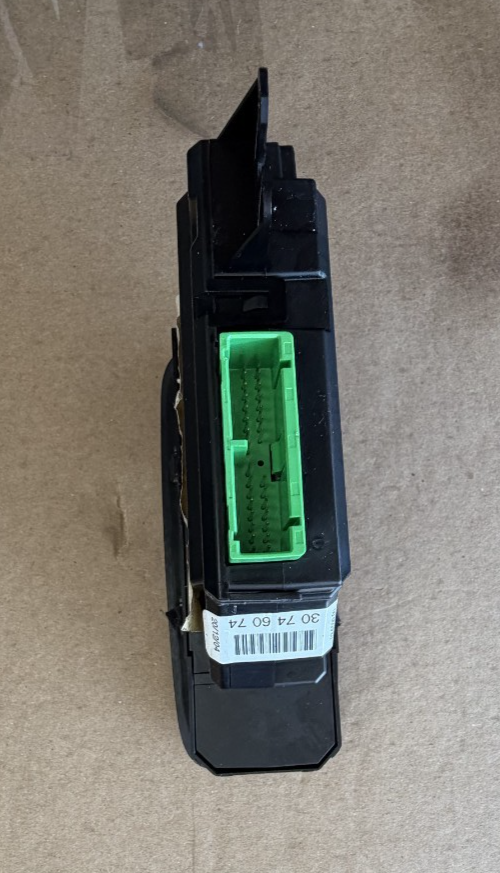 Master Window Switch Left LH Driver Side 09193383, 9401804 fits 02-08 Volvo S60