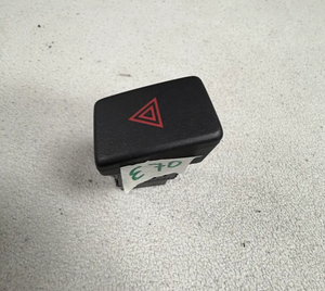 2003 2004 2005 Honda Accord Hazard Warning Emergency Switch M18155, M19620