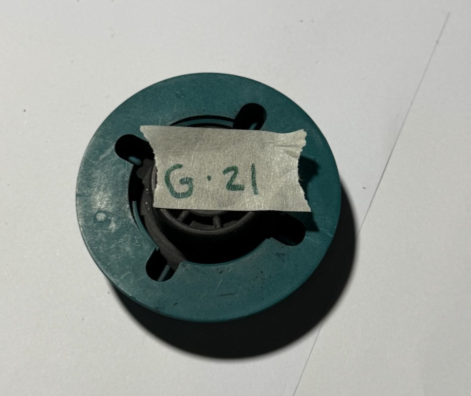 2005-2009 Volvo S60 Coolant Radiator Tank Reservoir Cap Cover 9445462 Green