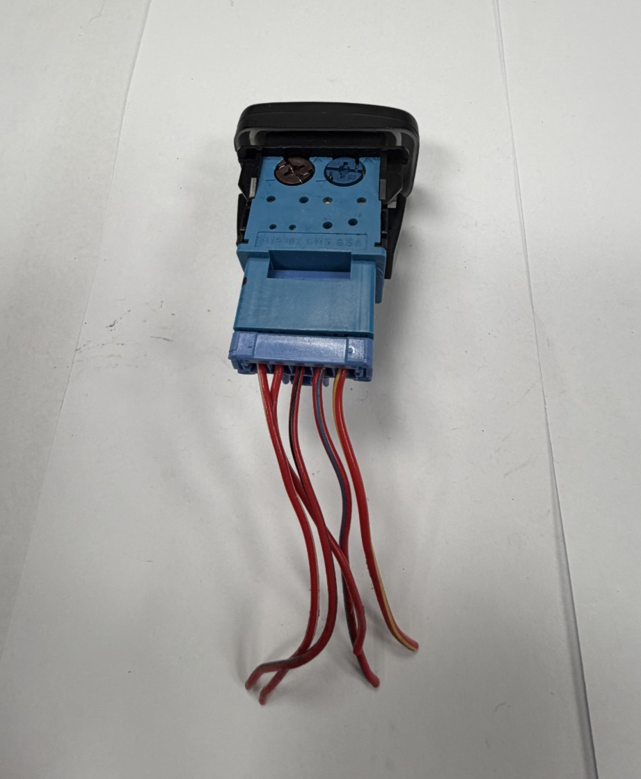 2001-2005 Honda Civic Cruise Control Switch Button M19620