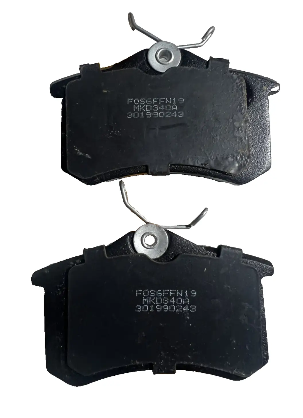 Rear Semi-Metallic Brake Pads Replacement MKD340A, F0S6FFN19, 301990243 by OEM
