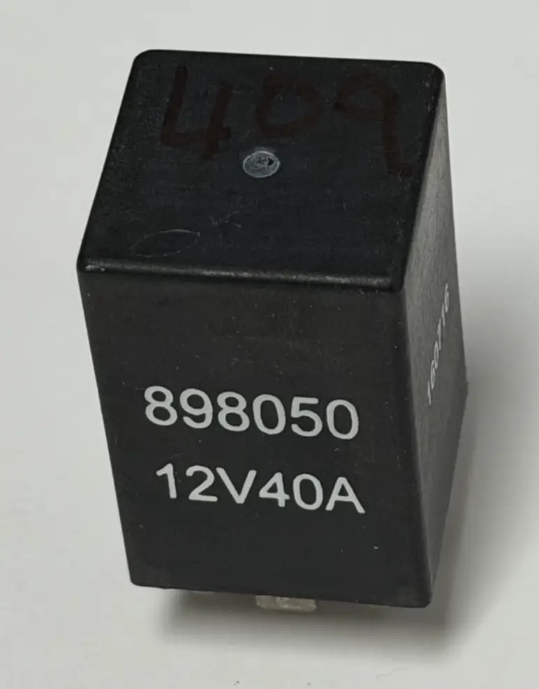 Volkswagen Jetta Golf GTI MK4 Beetle #409 Fuel Pump Relay 12V 40A 898050 by Unbranded
