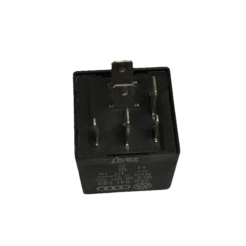 1999-2002 Volkswagen Cabrio Daytime Running Lights Relay OEM 3A0-941-589