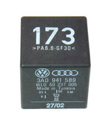 1999-2002 Volkswagen Cabrio Daytime Running Lights Relay #173 OEM 3A0 941 589