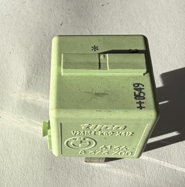 2000-2018 BMW X5 X6 Fuel Pump Relay 61.36 8 373 700, V23134 K59 X312 Green by BMW