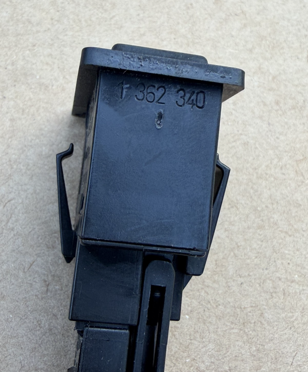 Volvo 740 940 960 Sunroof Switch Sun Roof Window Control Button 1 362 340
