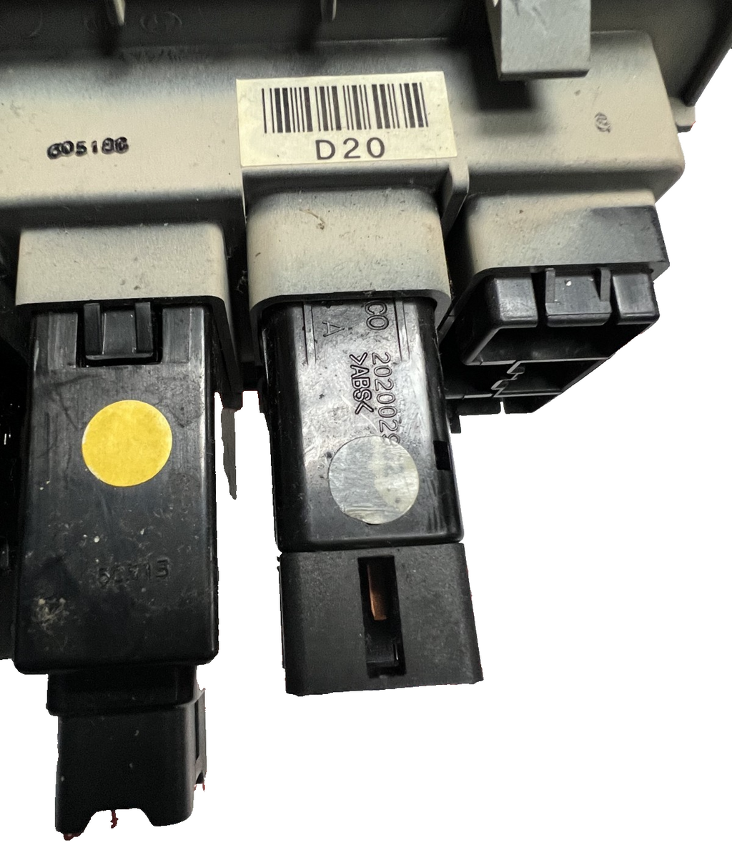 2007-2012 Hyundai Santa Fe Dimmer AWD Lock ESC Fog Control Switch 202002982