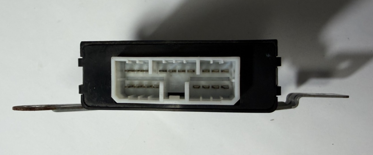 97-01 Honda CRV CR-V Keyless Power Door Lock Control Module 38380 S10 A010 M1