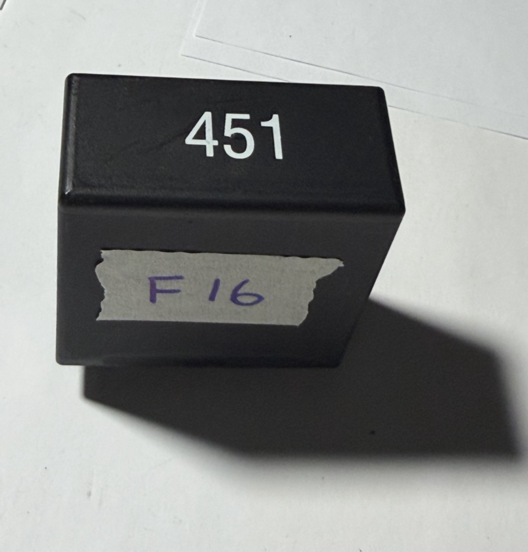 99 00 01 02 03 04 05 Volkswagen Passat Multifunction Steering Relay 1J0907487A