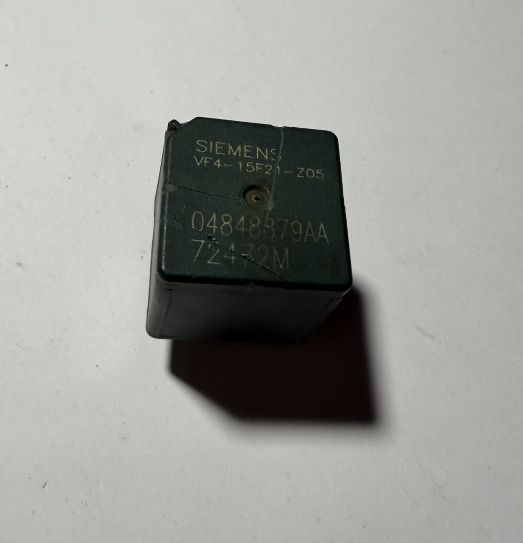 Siemens 5 Pin Relay 04848879AA, VF4-15F21-Z05, 72472M fits Dodge Chrysler Jeep