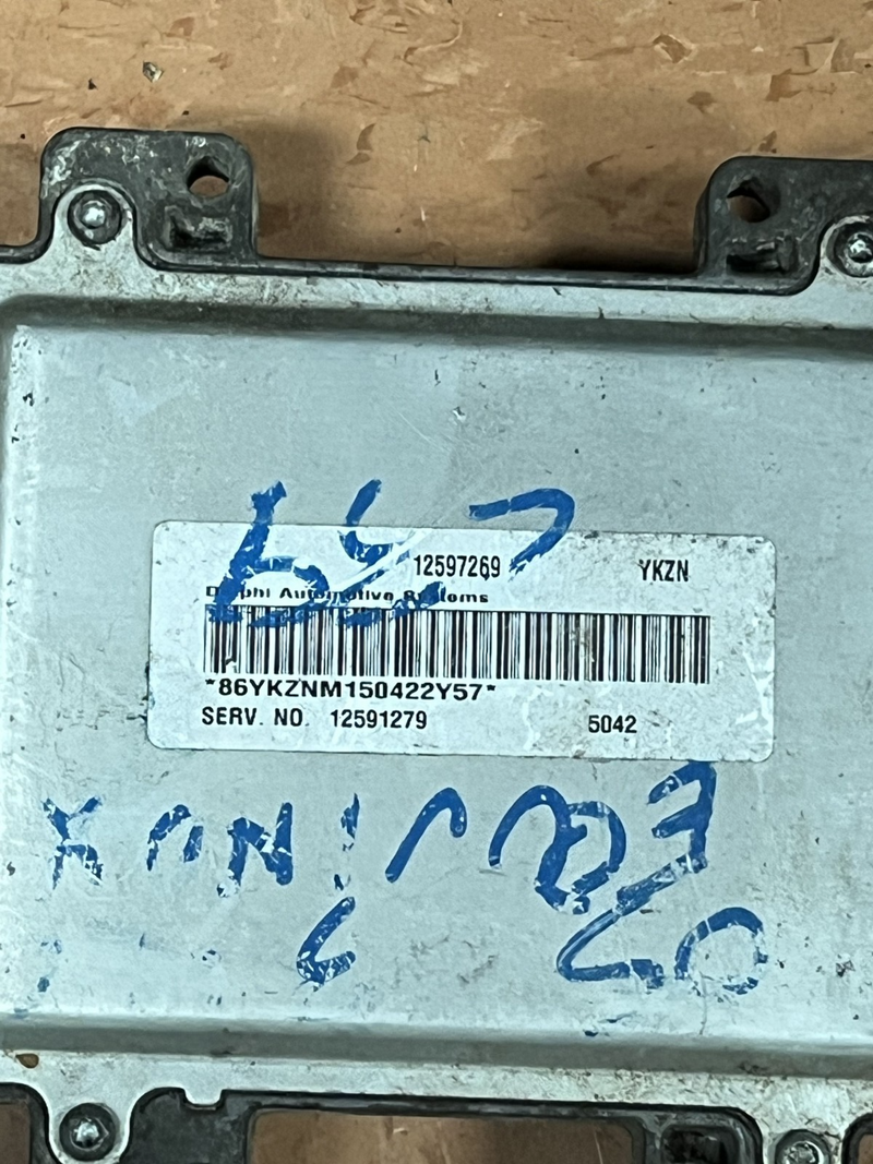 2005-2006 Chevrolet Equinox Engine Control Module ECM ECU OEM 12597269