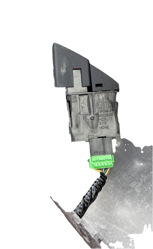 2007-2009 Acura MDX Emergency Hazard Light Switch Control Button OEM M32835