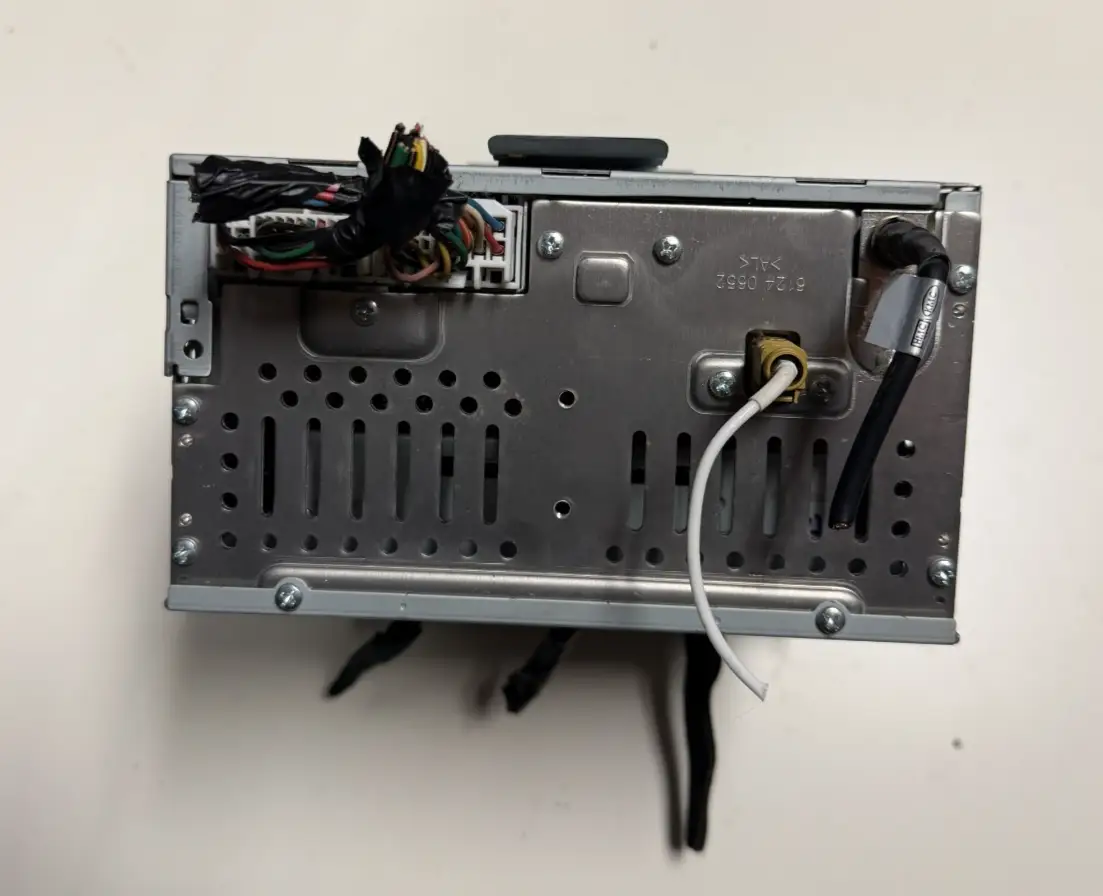2012-2013 Kia Soul Radio Stereo MP3 CD Player 96170-2K110WK, AC110CSAN Black by Kia
