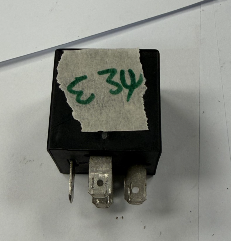 Volkswagen Rear Wiper Relay #72 4 Pin Replacement 191 955 529, 72HV002
