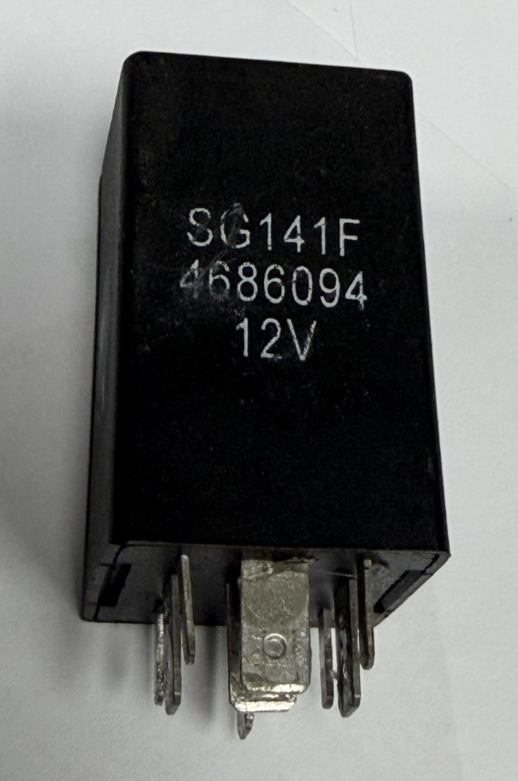 1997-2004 Jeep Dodge Chrysler Turn Signal Flasher Relay 12V 4686094, SG141F