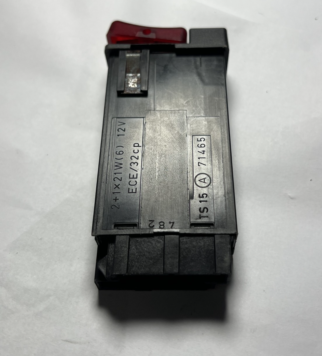 1993-1994 Volvo 850 Blinker Turn Light Hazard Flasher Switch OEM 6806356