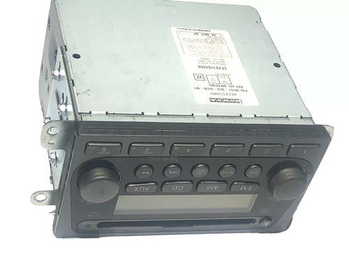 2003-2006 Honda Element AM FM Radio Stereo CD Player OEM 39101-SCV-A030-M1
