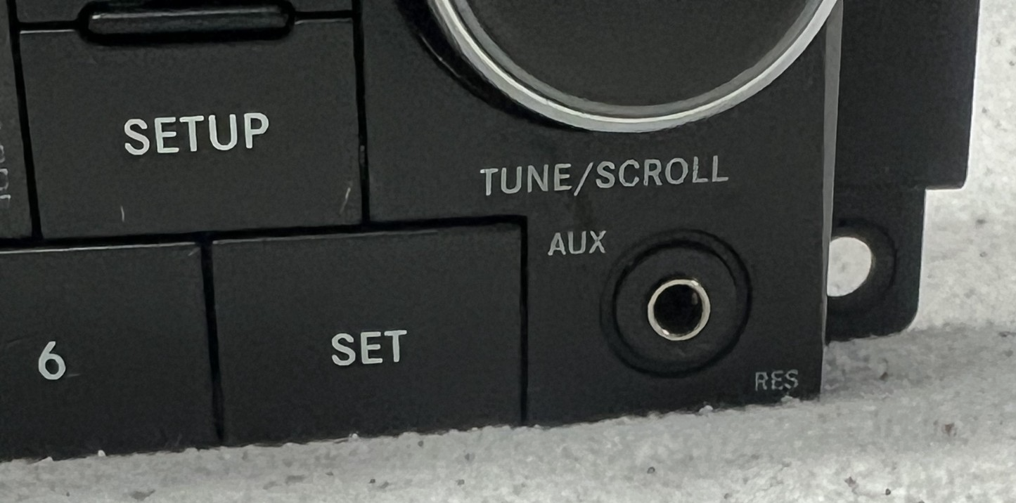 2012 2013 2014 Jeep Wrangler AM FM CD Disc Player Radio Receiver 05091164AB