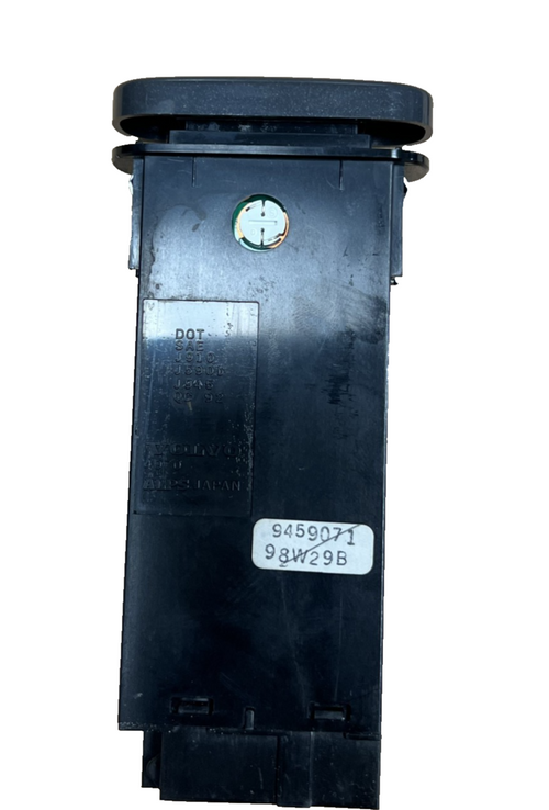 Hazard Light Flasher Switch 9459071 fits 1998 1999 2000 Volvo V70 S70 C70