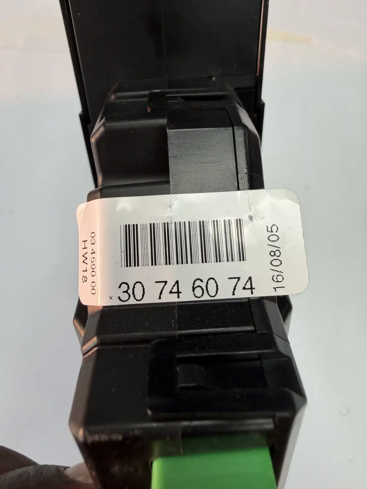 2005-2006 Volvo XC90 S80 Driver Left Door Master Power Window Switch 30 74 60 74 by Unbranded