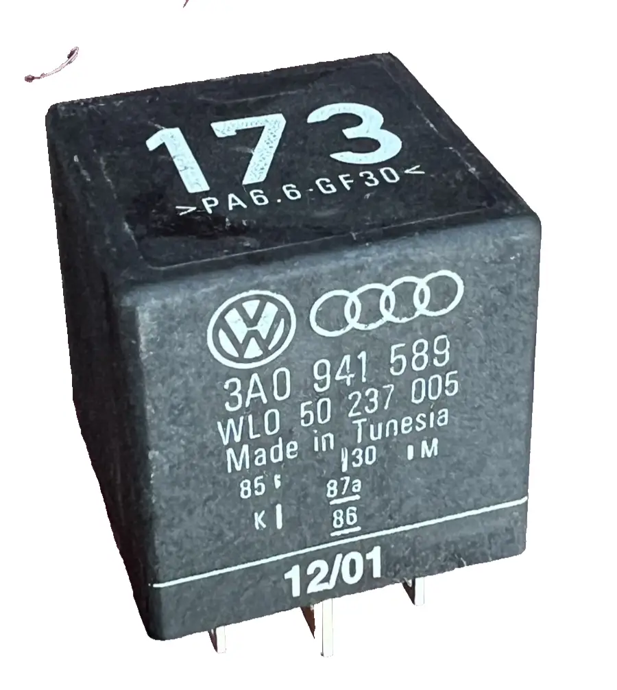 Daytime Running Lights Relay 3A0 941 589, WL050237 fits 99-02 Volkswagen Cabrio by Volkswagen