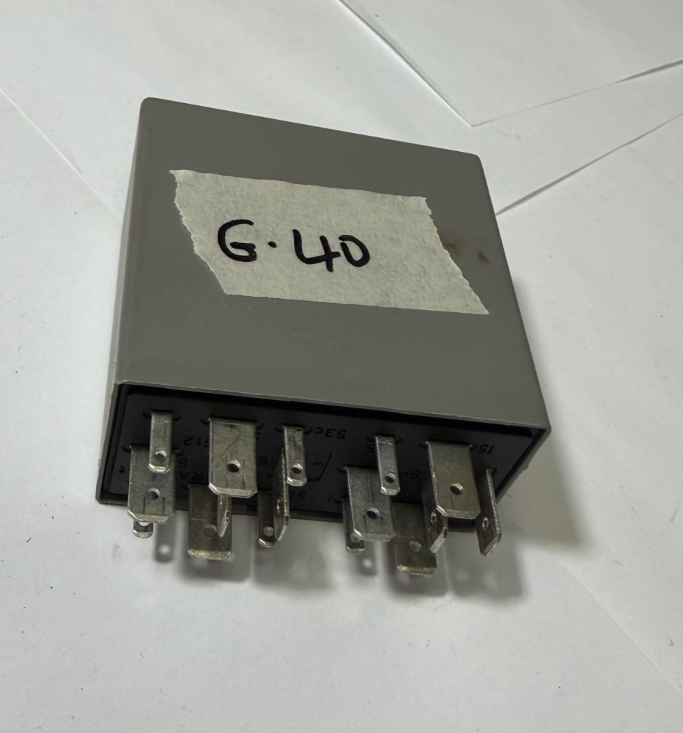 Windscreen Wiper Relay 12V 1JO 955 531, 1J0 955 531 fits 97-04 VW Golf MK4