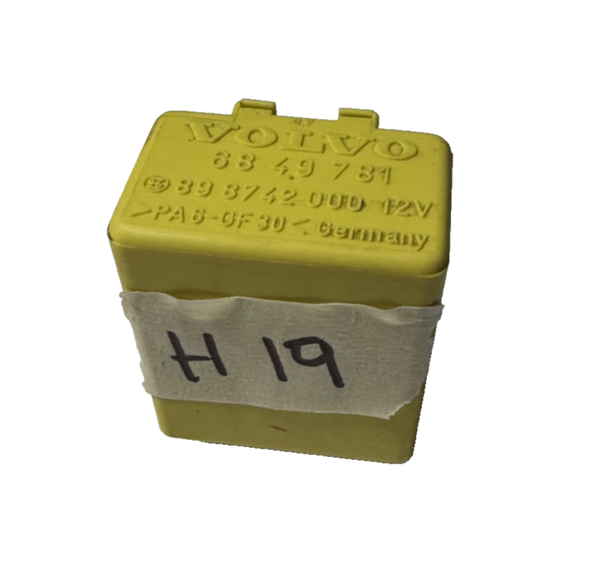 Volvo 940 6 Pin Wiper Relay 12V 6849781, 89 8742 000 Yellow