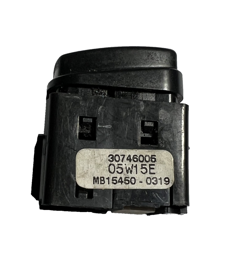 2003-2007 Volvo C70 S70 V70 DSTC Control Switch Button 30746005, MB15450 0319