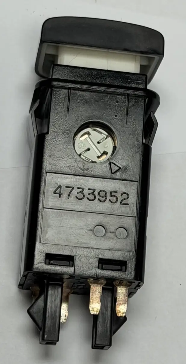99 1999 Saab 9-3 Rear Back Fog Light Lamp Switch 4733952 Black by Unbranded
