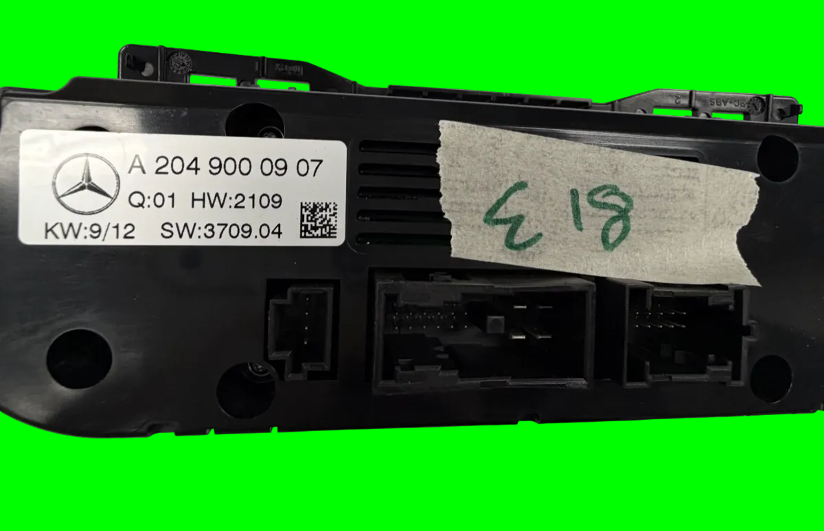 08-11 Mercedes X204 GLK350 AC Heater Temperature Climate Control A 204 900 09 07